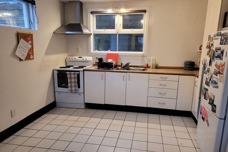 Photo of property in Parkland Flats, 18/51 Adams Terrace, Kelburn, Wellington, 6021