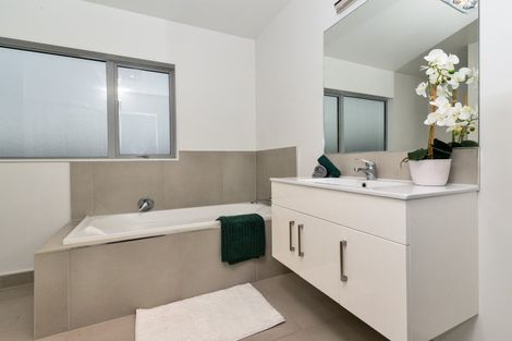 Photo of property in 25 Teafields Court, Huntington, Hamilton, 3210