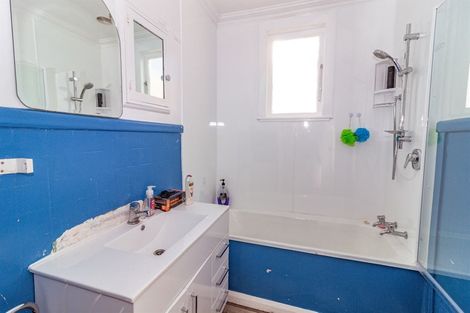 Photo of property in 144 Puriri Street, Castlecliff, Whanganui, 4501