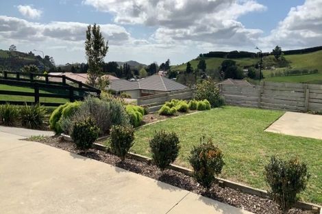 Photo of property in 27 Utopia Park Heights, Welcome Bay, Tauranga, 3112