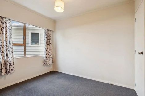 Photo of property in 2/31 Blease Street, New Lynn, Auckland, 0600