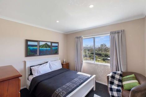 Photo of property in 11 Lupis Way, Kaiwaka, 0573