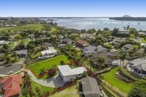 Photo of property in 8 Mckenna Lane, Omokoroa, 3114