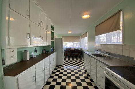 Photo of property in 9 Short Street, Waitara, 4320