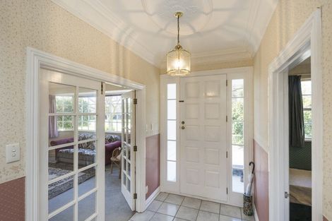 Photo of property in 54 Waterloo Crescent, Hokowhitu, Palmerston North, 4410