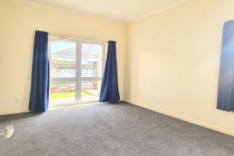 Photo of property in 24 Rex Street, Miramar, Wellington, 6022