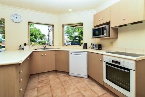 Photo of property in 3 Halcione Close, Flagstaff, Hamilton, 3210