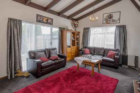 Photo of property in 36 Rimu Street, Levin, 5510