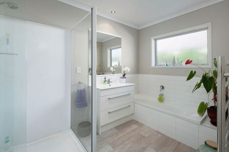 Photo of property in 15 Maniaroa Drive, Katikati, 3129