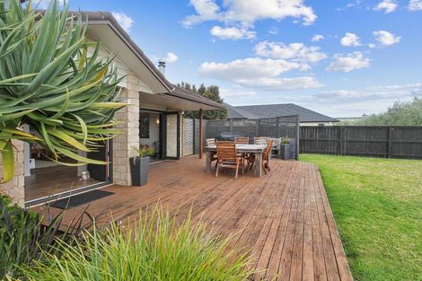 Photo of property in 5 Goble Road, Clarks Beach, Pukekohe, 2679