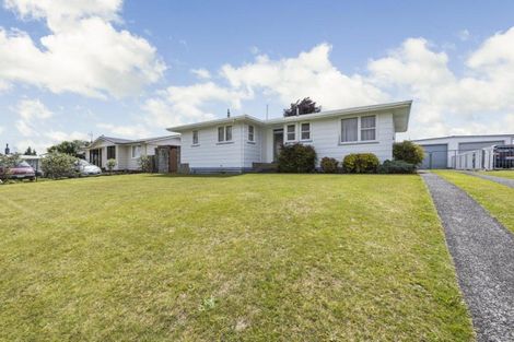 Photo of property in 9 Aotea Crescent, Tokoroa, 3420