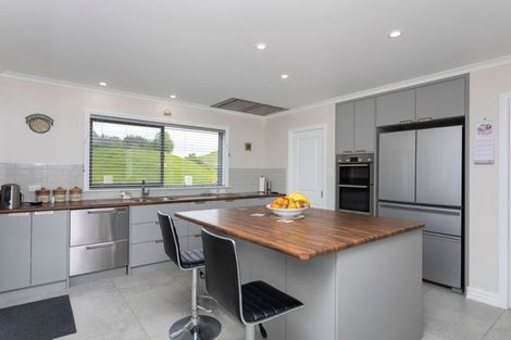 Photo of property in 47 Knight Road, Dannevirke, 4976