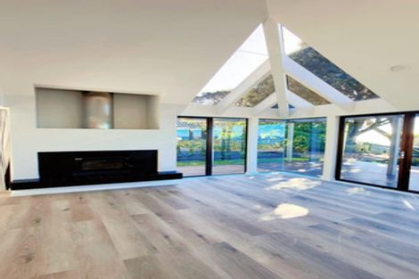 Photo of property in 6 Cliff Road, Torbay, Auckland, 0630