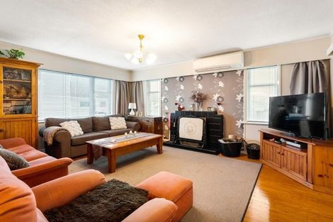 Photo of property in 14 Fraser Street, Wainuiomata, Lower Hutt, 5014