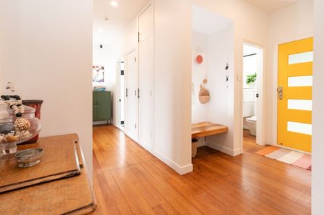 Photo of property in 13 Elphinstone Avenue, Strathmore Park, Wellington, 6022