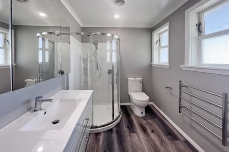 Photo of property in 27 Seddon Street, Takaro, Palmerston North, 4412