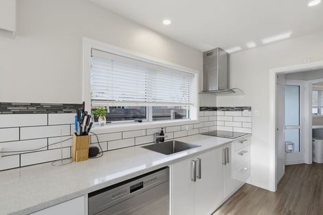 Photo of property in 56 Awatea Road, Hornby, Christchurch, 8042