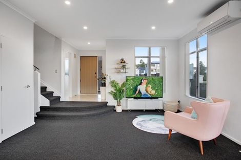 Photo of property in 137 Baverstock Road, Flat Bush, Auckland, 2016