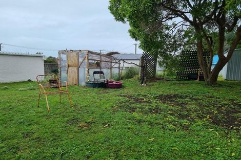 Photo of property in 33 Pacific Road, North New Brighton, Christchurch, 8083