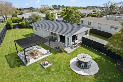 Photo of property in 1 Sutherland Crescent, Westbrook, Palmerston North, 4412