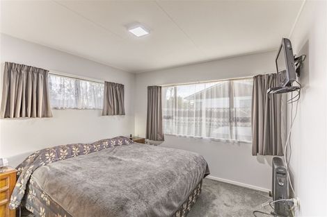 Photo of property in 39 Lyttelton Crescent, Tamatea, Napier, 4112