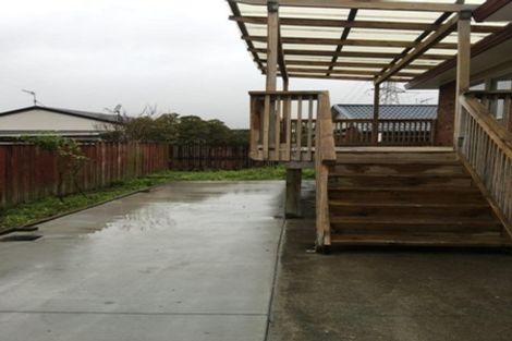 Photo of property in 2/9 Midvale Place, Burswood, Auckland, 2013