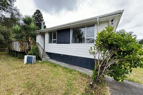 Photo of property in 19 Camphora Place, Ranui, Auckland, 0612