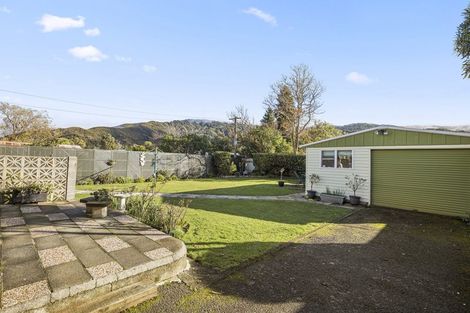Photo of property in 68 Peel Place, Wainuiomata, Lower Hutt, 5014