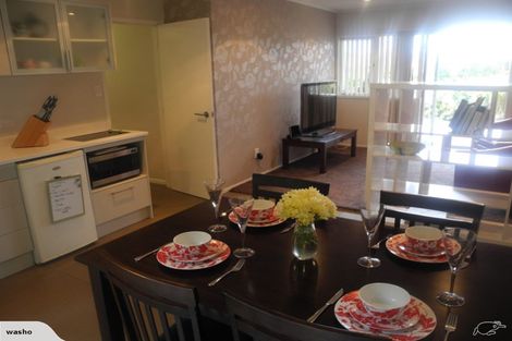 Photo of property in 36 Sylvan Park Avenue, Milford, Auckland, 0620