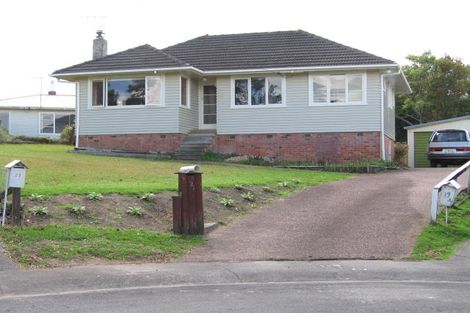 Photo of property in 21 Tauhara Street, Green Bay, Auckland, 0604