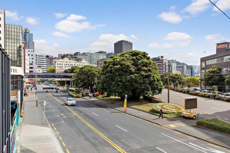 Photo of property in Aulsebrooks Apartments, 2/178 Wakefield Street, Te Aro, Wellington, 6011