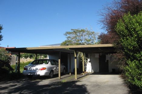 Photo of property in 1/2 Dalwhinnie Parade, Highland Park, Auckland, 2010