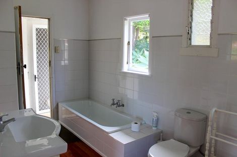 Photo of property in 32 Punga Grove Avenue, Riverside, Whangarei, 0112