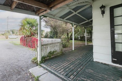 Photo of property in 27 Carruthers Street, Otane, 4202