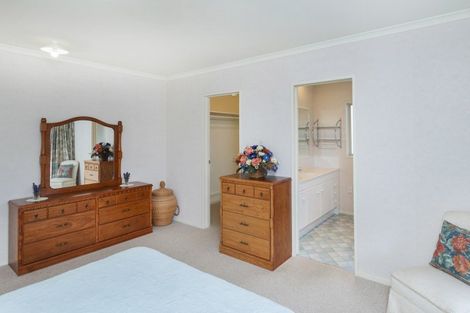 Photo of property in 6 Parkview Place, Riverdale, Gisborne, 4010