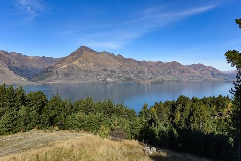 Photo of property in 673 Glenorchy-queenstown Road, Closeburn, Queenstown, 9371