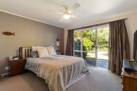 Photo of property in 18 Halcione Close, Flagstaff, Hamilton, 3210