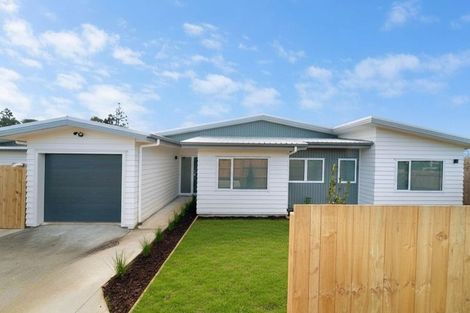 Photo of property in 398 Main Road, Huapai, Kumeu, 0810