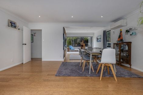 Photo of property in 32 Thimble Lane, Whitby, Porirua, 5024