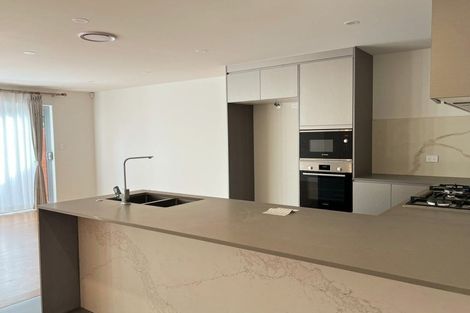 Photo of property in 171a Forrest Hill Road, Forrest Hill, Auckland, 0620