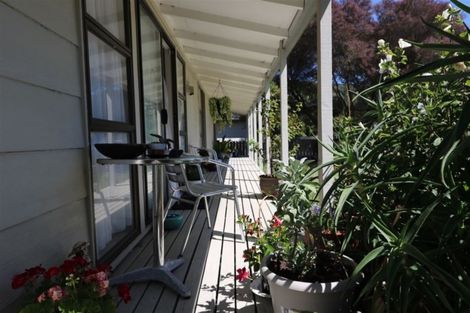 Photo of property in 35 Barnard Road, Fairy Springs, Rotorua, 3015