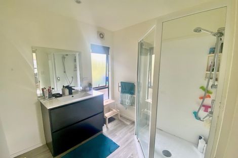 Photo of property in 44 Bluebird Crescent, Unsworth Heights, Auckland, 0632