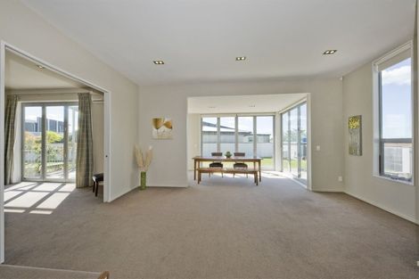 Photo of property in 9 Stonewall Place, Huntsbury, Christchurch, 8022
