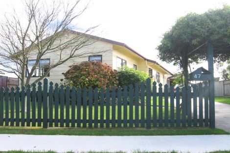 Photo of property in 47 Raglan Avenue, Cloverlea, Palmerston North, 4412