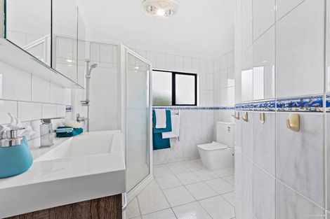 Photo of property in 29a Newington Road, Henderson, Auckland, 0612