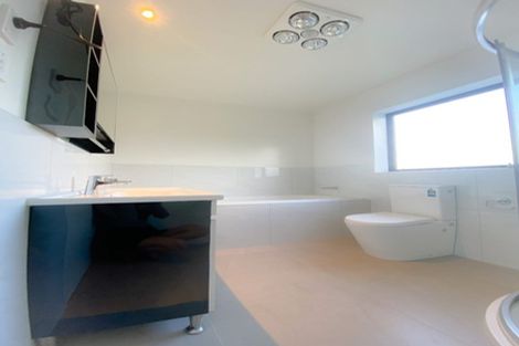 Photo of property in 7 Apple Lane, Henderson, Auckland, 0610