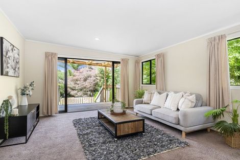 Photo of property in 12 Mamaku Rise, Welcome Bay, Tauranga, 3112