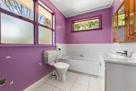 Photo of property in 5 Beverly Place, New Lynn, Auckland, 0600