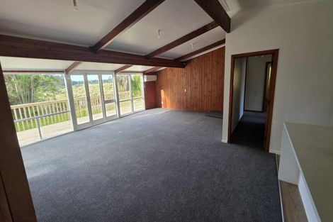 Photo of property in 34 Lowtherhurst Road, Massey, Auckland, 0614