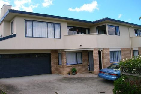 Photo of property in 25 Palmerston Road, Birkenhead, Auckland, 0626